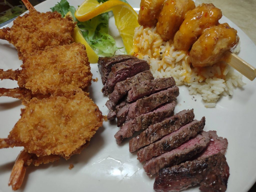 Bangin Trio (Steak, Shrimp, & Chicken)